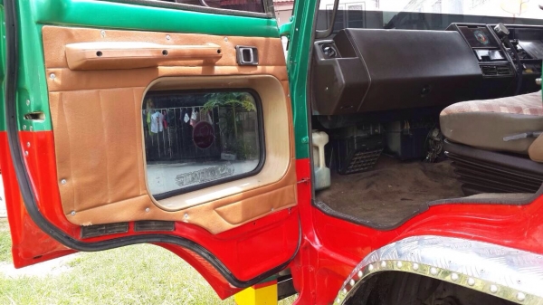 ขาย KT925 EH700. 168 แรง ขาย KT925 EH700. 168 แรง