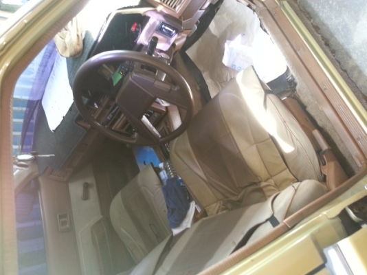 ขาย Toyota corona หน้าแหลม ปี84 เครื่องเดิม 1800cc เกียร์ออโต้ ติดแก็สแล้ว (รถบ้านของแท้ ท้าพิสูจน์ได้) ทะเบียนพร้อมโอน