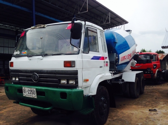 ขายรถโม่ปูน 6 คิว พร้อมทะเบียน