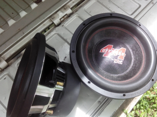 ขายลำโพงซับเบส 12นิ้ว ขาย1คู่ 3,700บาท
