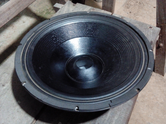 ขายดอกลำโพงกลางแจ้ง ดอกโมดิฟายสั่งทำ 18นิ้ว 8ดอก ราคา 20,000