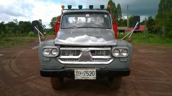 ขายเทนเลอร์ 10 ล้อหัวยาวเพลาเดียว ช่วงล่างใหญ่ลูกหมากร้อย เครื่อง 150 แรงม้า พวงมาลัยพาวเวอร์ สโลว์กลาง ทะเบียนเต็มพร้อมโอน ราคาต่อรองได้ครับ