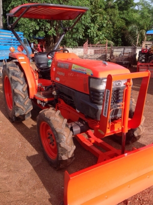 แทรกเตอร์คูโบต้า 4508 สภาพดีพร้อมใช้งาน. สภาพเดิมๆ เยี่ยมทั้งคัน ขายพร้อมผานดันหน้าและโรตารี่ แทรกเตอร์คูโบต้า 4508 สภาพดีพร้อมใช้งาน. สภาพเดิมๆ เยี่ยมทั้งคัน ขายพร้อมผานดันหน้าและโรตารี่