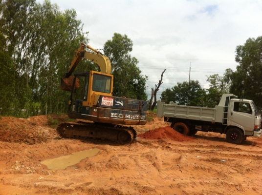 ขายด่วน แบ็คโฮ KOMATSU 60-5 เครื่องดี ปั๊มดี เร็วแรง เก่านอก เล่มทะเบียน  สภาพพร้อมใช้งาน