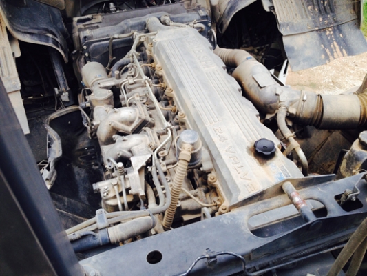 ขายสิบล้อหัวลาก FUSO 380 ปี54 เครื่องเดิม เกียร์เดิม ยางเต็ม