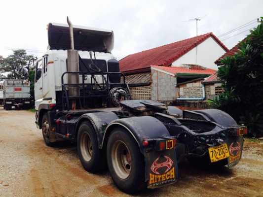 ขายสิบล้อหัวลาก FUSO 380 ปี54 เครื่องเดิม เกียร์เดิม ยางเต็ม