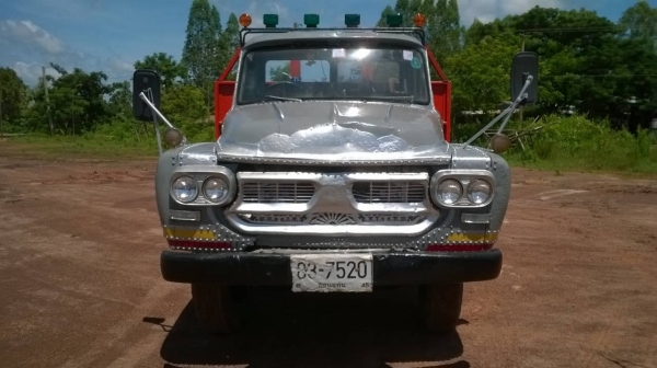 ขายเทนเลอร์ 10 ล้อหัวยาวเพลาเดียว เครื่อง EH100 150 แรงม้า ช่วงล่างใหญ่ สโลว์กลาง พวงมาลัยพาวเวอร์ ทะเบียนเต็มพร้อมโอน ราคาต่อรองได้ครับ ขายเทนเลอร์ 10 ล้อหัวยาวเพลาเดียว เครื่อง EH100 150 แรงม้า ช่วงล่างใหญ่ สโลว์กลาง พวงมาลัยพาวเวอร์ ทะเบียนเต็มพร้อมโอน ราคาต่อรองได้ครับ