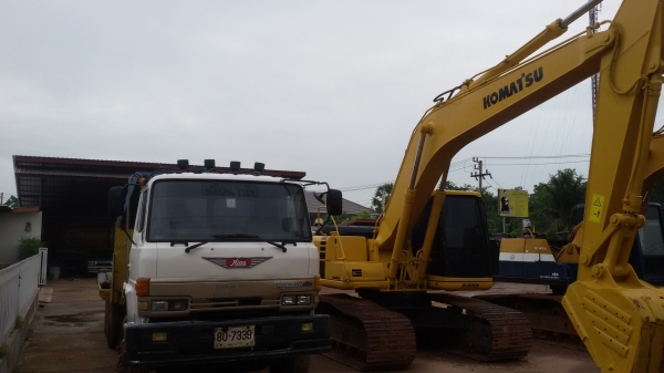ขาย KOMATSU PC 200 รุ่น 6 พร้อมเทเลอร์หางปลา HINO SUMO