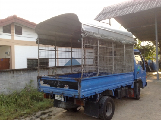 หกล้อป้ายเล็ก 4jb 2800 cc. หกล้อป้ายเล็ก 4jb 2800 cc.