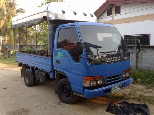 หกล้อป้ายเล็ก 4jb 2800 cc.