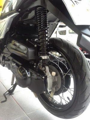 TTX สีดำ-เหลือง หัวฉีดประหยัดน้ำมัน รถปี 56 สวยๆมีสไตล์ราคาถูกๆครับ