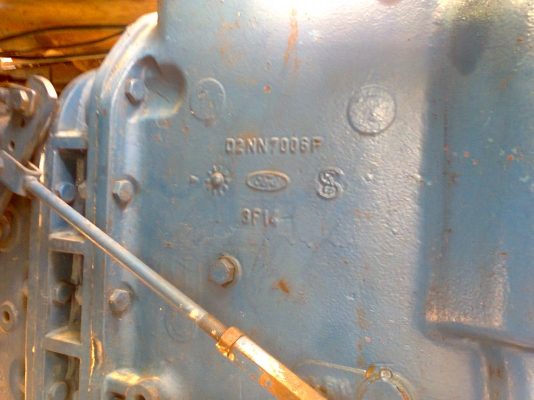 รถคีบอ้อย คีบหลัง ฟอร์ด  เกียร์ธรรมดา มีทะเบียน