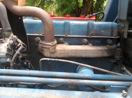 รถคีบอ้อย คีบหลัง ฟอร์ด  เกียร์ธรรมดา มีทะเบียน