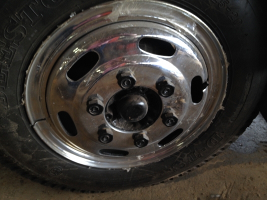 ขาย 6 ล้อ HINO MEGA เครื่อง JO8C  260 แรงม้าระบบน้ำมัน กระบะดั้มพ์ 5.20 เมตร กระบะมิเนียม ยาง 900 ขอบ 20 สวยๆครับ