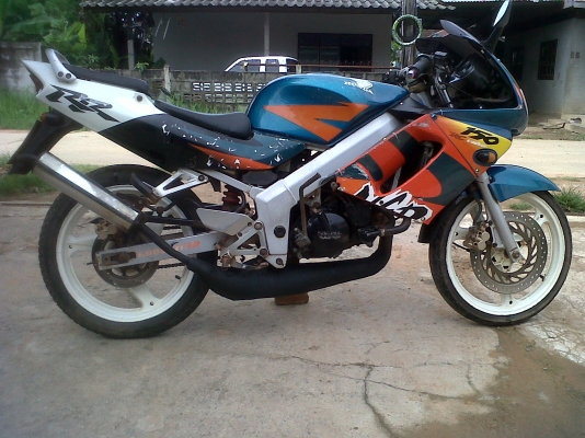 ขาย HONDA NSRR 150 ขี่ได้ มีเล่ม 8,500 บาท ขาย HONDA NSRR 150 ขี่ได้ มีเล่ม 8,500 บาท