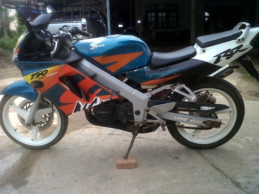 ขาย HONDA NSRR 150 ขี่ได้ มีเล่ม 8,500 บาท ขาย HONDA NSRR 150 ขี่ได้ มีเล่ม 8,500 บาท
