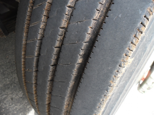 ขายดาวน์รถ พ่วงดั้มแม่ลูก MITSUFUSO EURO 3 ปี 55 เครื่อง 240 แรง