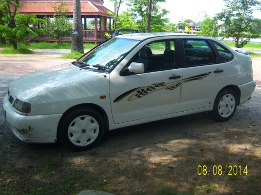 SEAT เครื่องดี เกียร์ดออโต้ แอร์เย็น เพาเวอร์กระจกไฟฟ้า เอกสารครบ