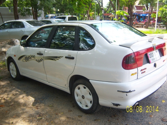 SEAT เครื่องดี เกียร์ดออโต้ แอร์เย็น เพาเวอร์กระจกไฟฟ้า เอกสารครบ