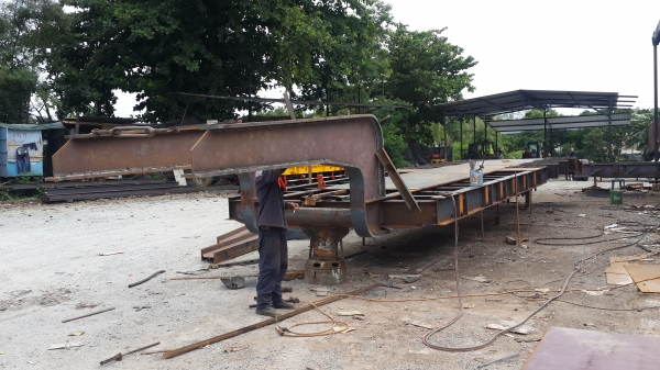 สั่งสร้างได้ครับหางโรเบส...โรเบท......2เพลา.....3เพลา...4เพลา......5เพลา..6เพลา