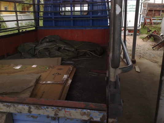 สี่ล้อป้ายเล็ก NKR66E เครื่อง 4HF1 สี่ล้อป้ายเล็ก NKR66E เครื่อง 4HF1