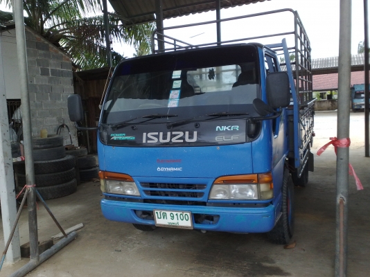 สี่ล้อป้ายเล็ก NKR66E  เครื่อง 4HF1