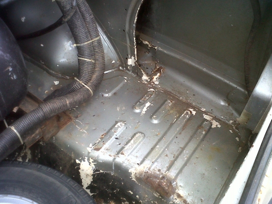 ขาย MITSUBISHI แชมป์ เครื่อง 1300 ติดแก็ส มีเล่มพร้อมชุดโอน ราคา 40,000 บาท ขาย MITSUBISHI แชมป์ เครื่อง 1300 ติดแก็ส มีเล่มพร้อมชุดโอน ราคา 40,000 บาท