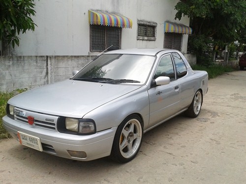 ขาย NV cabใหญ่ ปี 2000 พวงมาลัยเพาเวอร์