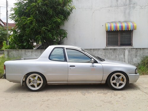 ขาย NV cabใหญ่ ปี 2000 พวงมาลัยเพาเวอร์