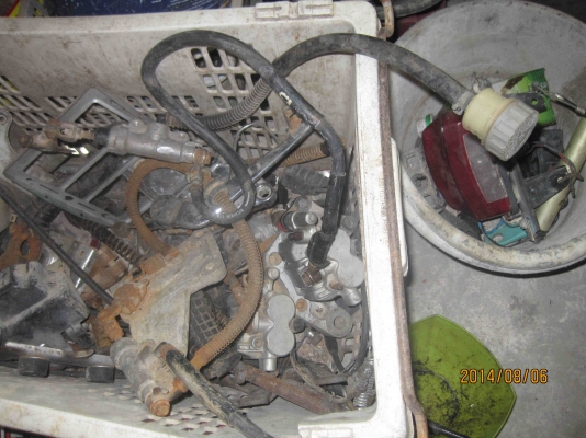 โล๊ะขายถูกๆอะไหล่TZRRและSerpico ขายถูกตัวจริง