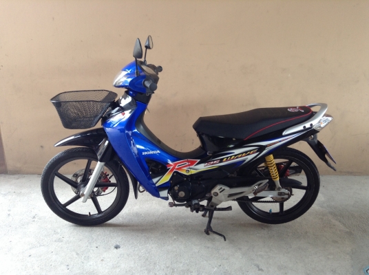 ขาย!!! เวฟ125R ล้อแม็กฮอนด้าแท้ กุญแจใหญ่ ดิ๊สหน้าหลัง ปี49 รถเครื่องดีคับ ทะเบียนครบ ภาษี57