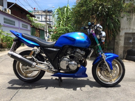 CB 400 ปี94 ทะเบียนพร้อมโอน ของแต่งเต็ม CB 400 ปี94 ทะเบียนพร้อมโอน ของแต่งเต็ม