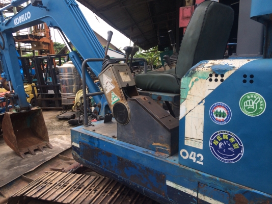 "มาใหม่" แม๊คโคร KOBELCO SK042 "มาใหม่" แม๊คโคร KOBELCO SK042