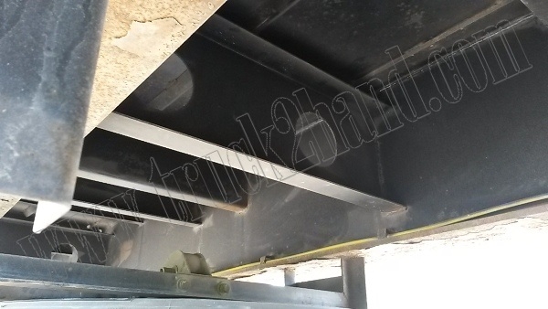 หางพ่วงเทเลอร์พื้นเรียบ12ล้อ 3เพลา ของบริษัทสามมิตร ปี53