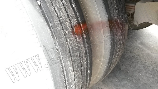 หางพ่วงเทเลอร์พื้นเรียบ12ล้อ 3เพลา ของบริษัทสามมิตร ปี53