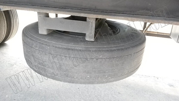 หางพ่วงเทเลอร์พื้นเรียบ12ล้อ 3เพลา ของบริษัทสามมิตร ปี53