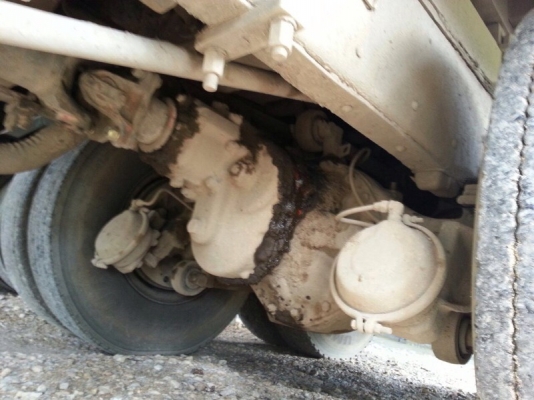 รถฮีโน่ 10 ล้อดั้ม ( เปอร์เฟีย )  320 แรงม้า ปี53.  ( รถประกอบ )  สนใจติดต่อ  081 - 6079515