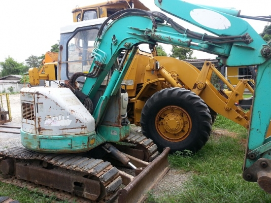 รถขุดเล็ก IHI 30uj แทรคเหล็กก้อนยาง เก่าญี่ปุ่น 090-986-2521