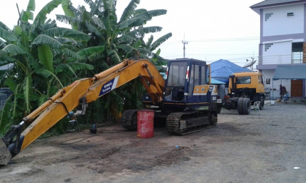 KOBELCO SK 045เก่านอก1ปี พร้อมเทเลอร์ HINO KT925เปลี่ยนหัว