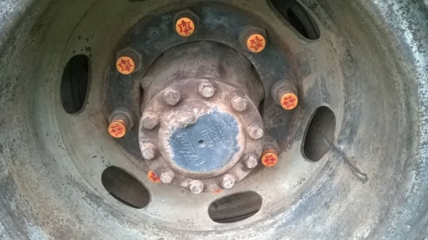 ขาย 10 ล้อหัวยาว 2 เพลาช่วงล่างใหญ่ HINO เครื่อง 6BD1 165 แรงม้า มีปั้มลม เกียร์ HO สโลว์กลาง คานหน้าใหญ่ พาวเวอร์ ยางเต็ม ทะเบียนเต็มพร้อมโอน ราคาต่อรองได้ครับ