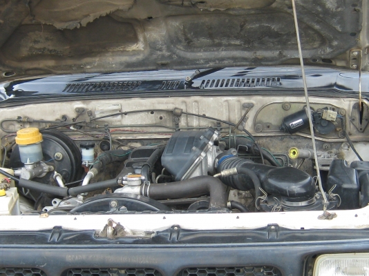 ขายกระบะ มาสด้าแค็ป B2500 เครื่อง ISUZU ฝ่าดำเดิมๆ ติดรถ ขายกระบะ มาสด้าแค็ป B2500 เครื่อง ISUZU ฝ่าดำเดิมๆ ติดรถ