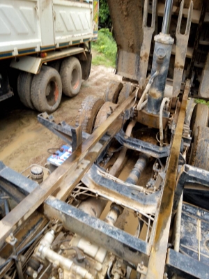 ต้องการขายด่วนMITSUBISHIไอ้หลงเทอร์โบอินเตอร์คูลเลอร์FN527MTFสามิตรรอนเฉียงสภาพพร้อมใช้โทร0843923995