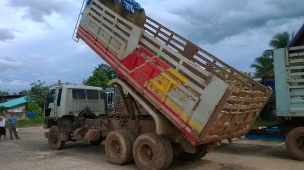 ขายถูก HINO FM3M เครื่องเดิม M10C 240 แรงม้า เกียร์เดิม สโลว์เดิม มีลำโพงลากลูก กระบะไม่ค่อยสวย ทะเบียนเต็มพร้อมโอน ซื้อจริงต่อรองราคาได้เลยครับ