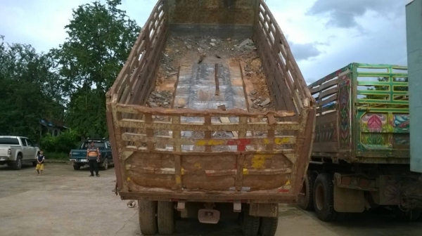 ขายถูก HINO FM3M เครื่องเดิม M10C 240 แรงม้า เกียร์เดิม สโลว์เดิม มีลำโพงลากลูก กระบะไม่ค่อยสวย ทะเบียนเต็มพร้อมโอน ซื้อจริงต่อรองราคาได้เลยครับ