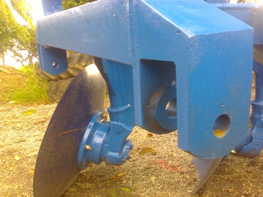 ขายผาน 3 ใบใหม่  ใบลูกกิ้งใหม่