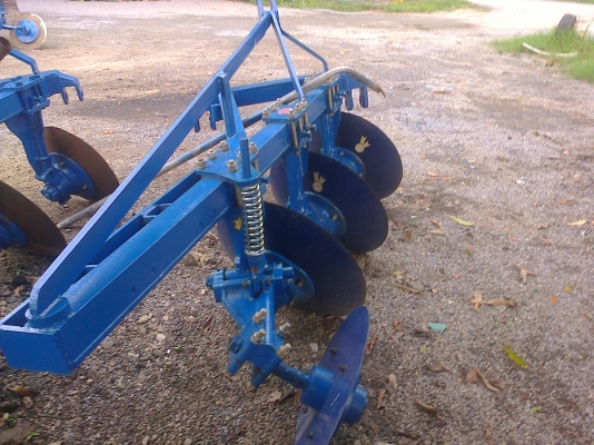 ขายผาน 3 ใบใหม่  ใบลูกกิ้งใหม่