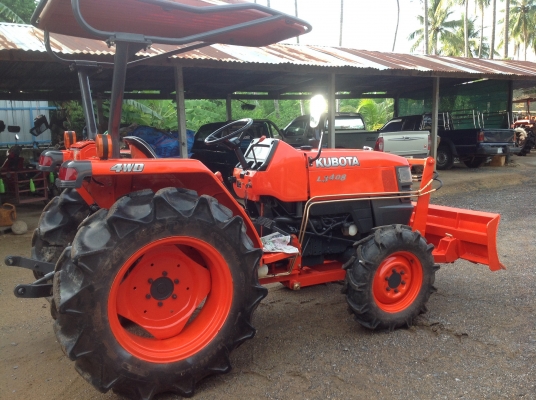 ปัญญาแทรคเตอร์มาแล้ว...จัดมาให้ครับ คูโบต้า L3408 พร้อมใบมีดคานล่าง โรตาลี่สยามอิมพรีเม้น160 เล่มทะเบียนพร้อม ส่งฟรีทั่วไทย