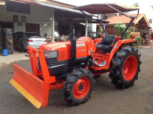 ปัญญาแทรคเตอร์มาแล้ว...จัดมาให้ครับ คูโบต้า L3408 พร้อมใบมีดคานล่าง โรตาลี่สยามอิมพรีเม้น160 เล่มทะเบียนพร้อม ส่งฟรีทั่วไทย
