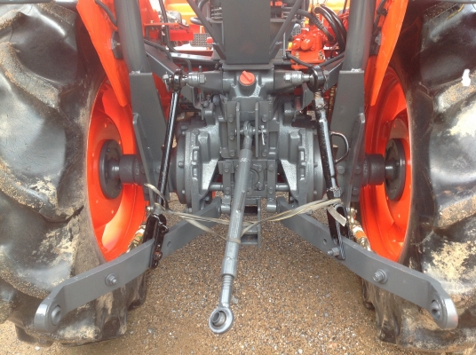 ปัญญาแทรคเตอร์มาแล้ว...จัดมาให้ครับ คูโบต้า L3408 พร้อมใบมีดคานล่าง โรตาลี่สยามอิมพรีเม้น160 เล่มทะเบียนพร้อม ส่งฟรีทั่วไทย