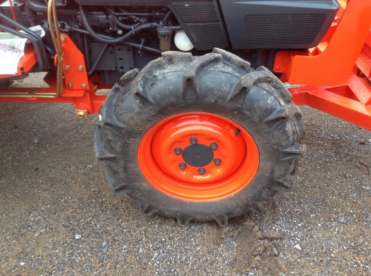 ปัญญาแทรคเตอร์มาแล้ว...จัดมาให้ครับ คูโบต้า L3408 พร้อมใบมีดคานล่าง โรตาลี่สยามอิมพรีเม้น160 เล่มทะเบียนพร้อม ส่งฟรีทั่วไทย